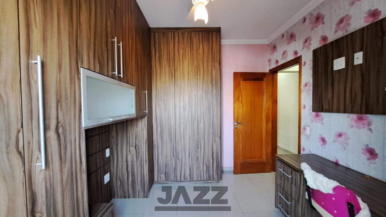 Casa de Condomínio para alugar com 4 quartos, 250m² - Foto 16