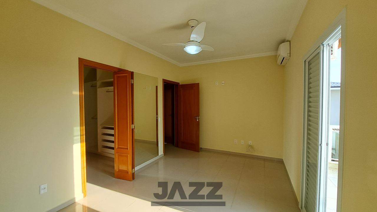 Casa de Condomínio para alugar com 4 quartos, 250m² - Foto 21