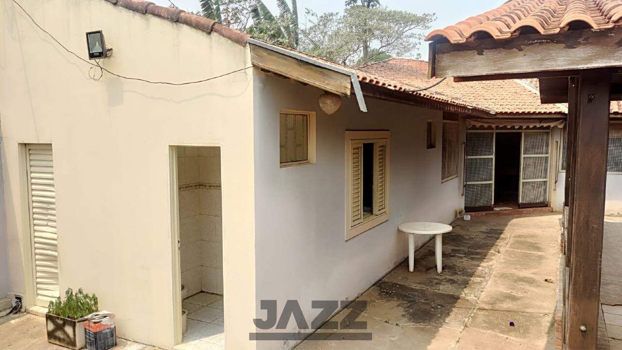 Fazenda à venda com 5 quartos, 329m² - Foto 32