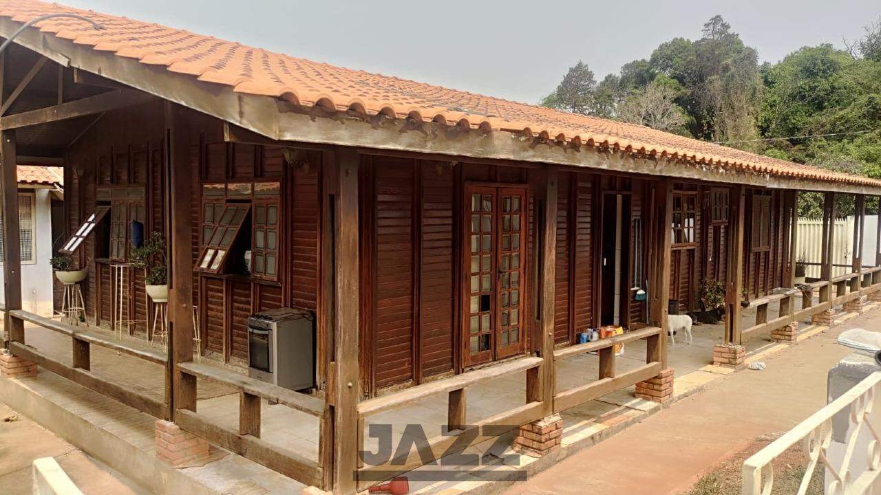 Fazenda à venda com 5 quartos, 329m² - Foto 2