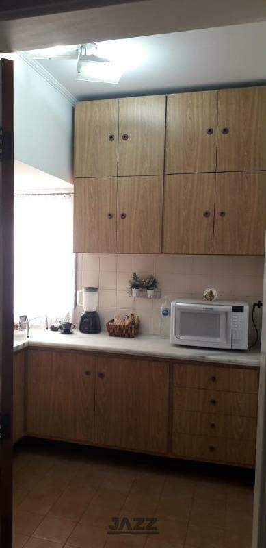 Apartamento para alugar com 1 quarto, 60m² - Foto 13