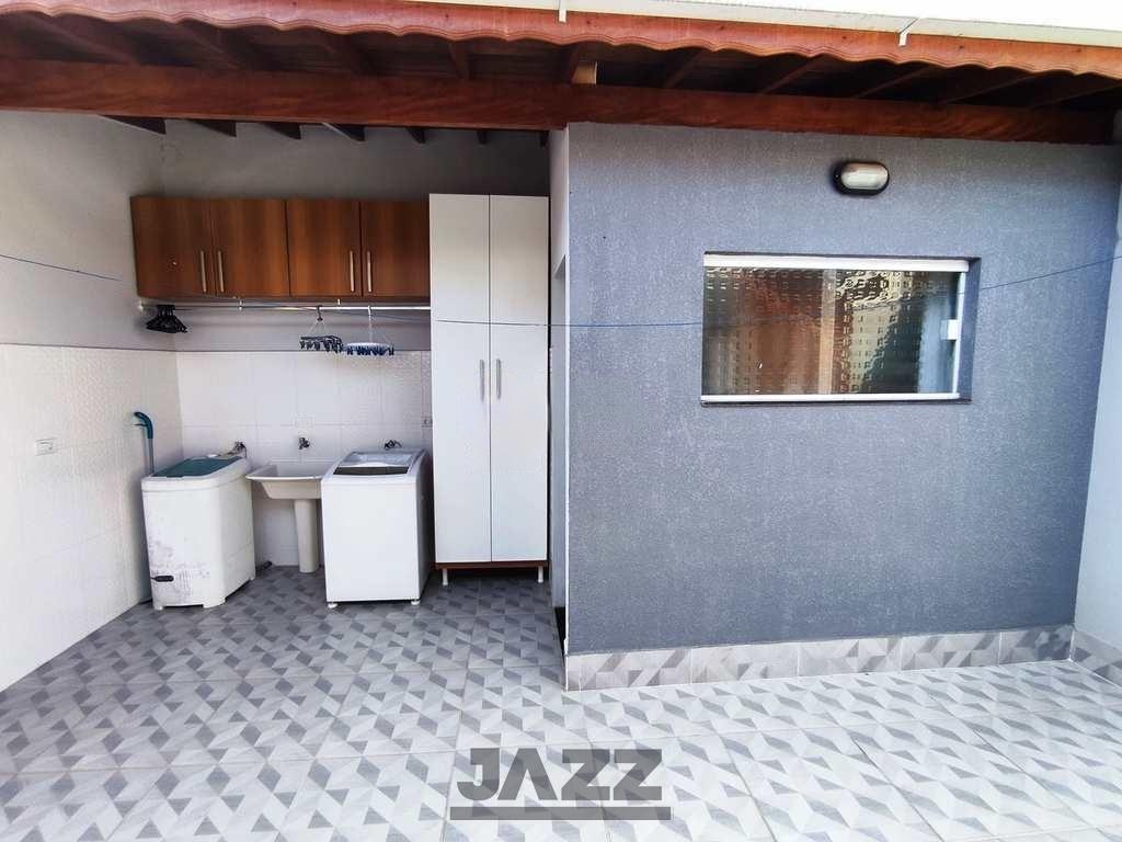 Casa à venda com 3 quartos, 210m² - Foto 20