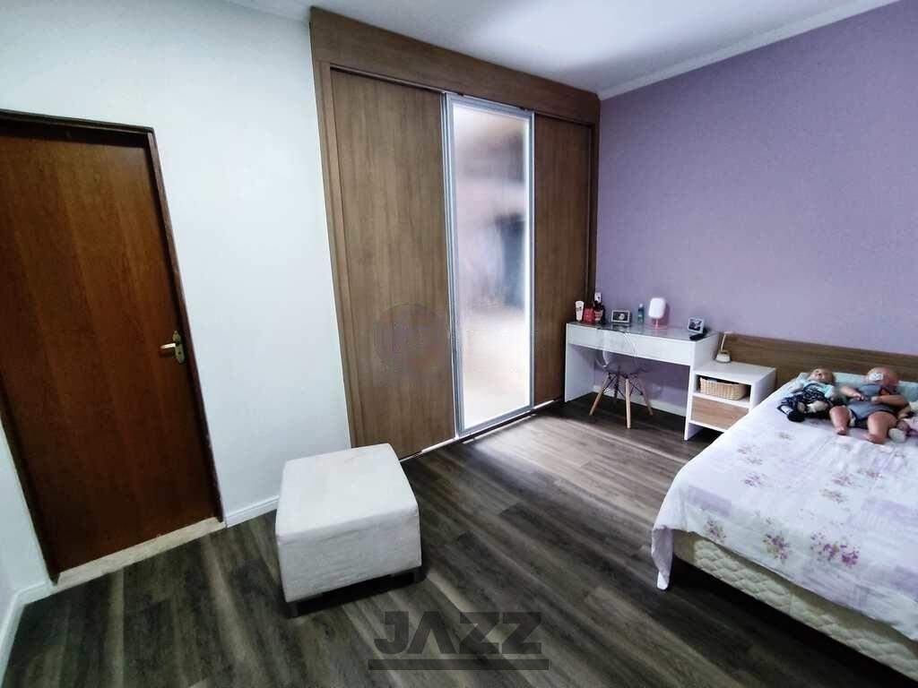 Casa à venda com 3 quartos, 210m² - Foto 13