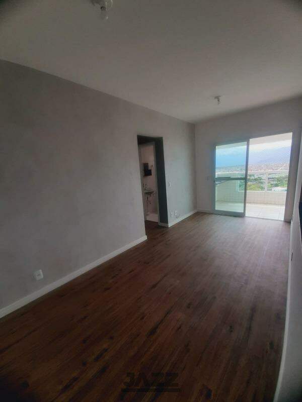 Apartamento à venda com 2 quartos, 79m² - Foto 15