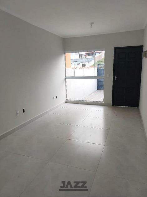 Casa à venda com 2 quartos, 70m² - Foto 17