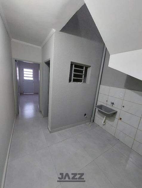 Casa à venda com 2 quartos, 70m² - Foto 10