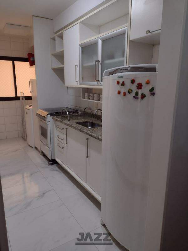 Apartamento para alugar com 2 quartos, 79m² - Foto 1