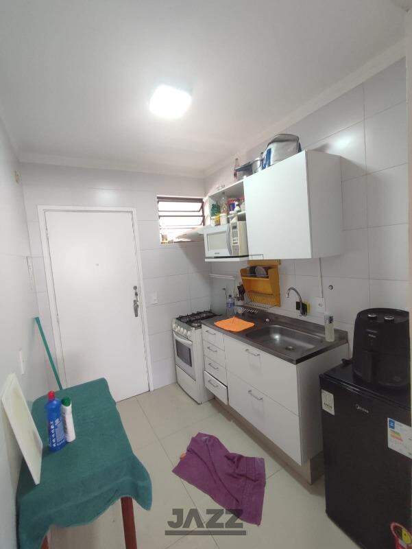 Apartamento à venda com 1 quarto, 40m² - Foto 12