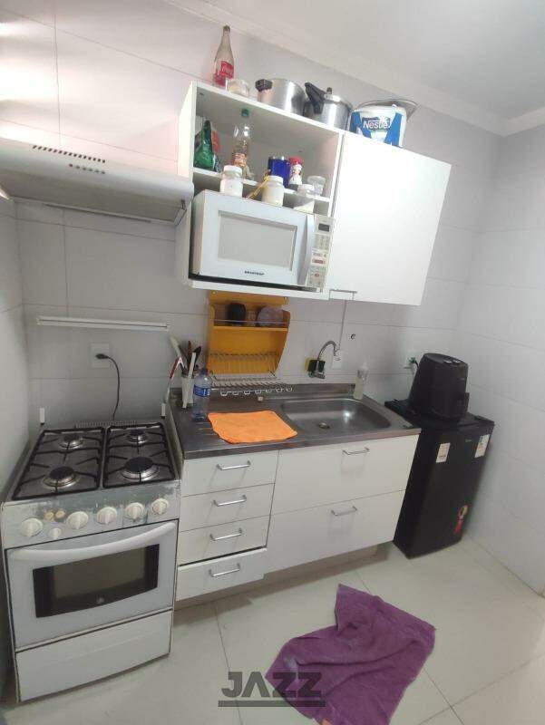 Apartamento à venda com 1 quarto, 40m² - Foto 11