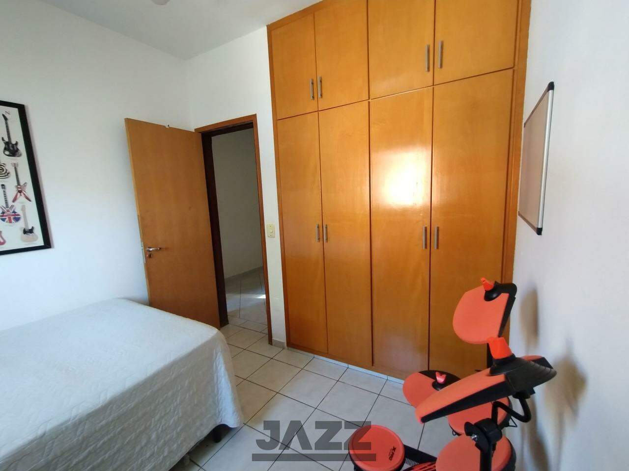 Casa à venda com 4 quartos, 202m² - Foto 18