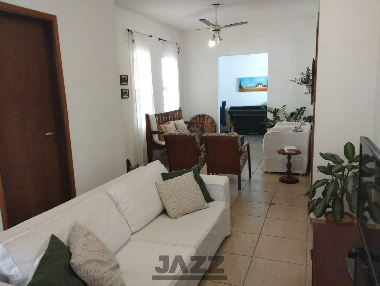 Casa à venda com 4 quartos, 202m² - Foto 4