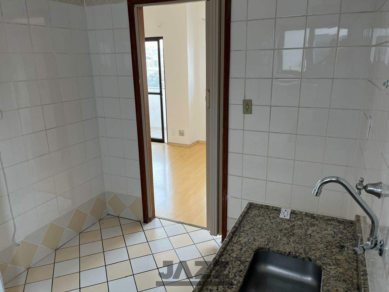 Apartamento à venda com 2 quartos, 68m² - Foto 8