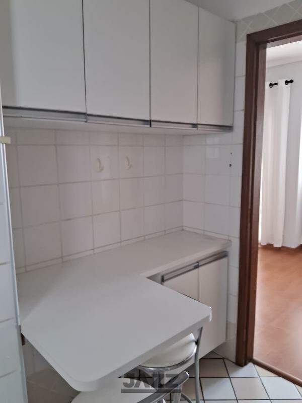 Apartamento à venda com 2 quartos, 68m² - Foto 23