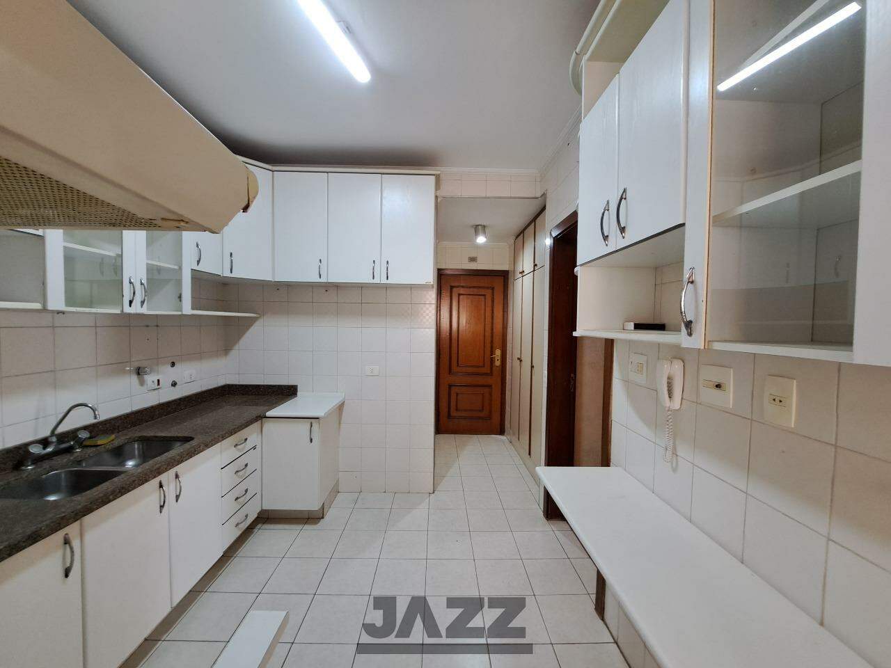 Apartamento à venda com 3 quartos, 116m² - Foto 11