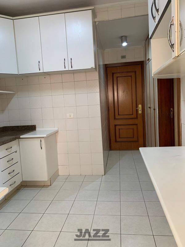 Apartamento para alugar com 3 quartos, 116m² - Foto 27