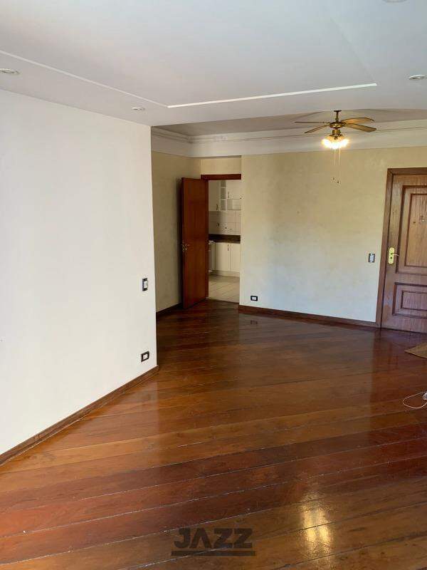 Apartamento para alugar com 3 quartos, 116m² - Foto 9