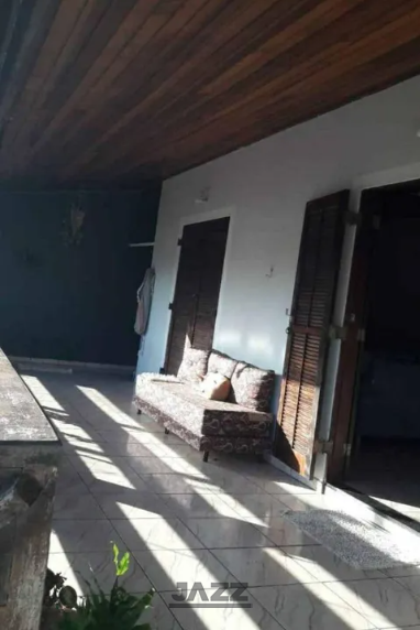 Casa à venda com 5 quartos, 255m² - Foto 18