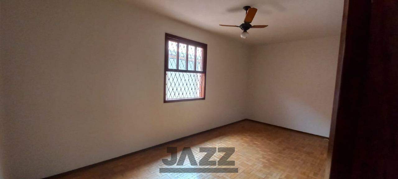 Casa para alugar com 3 quartos, 120m² - Foto 10