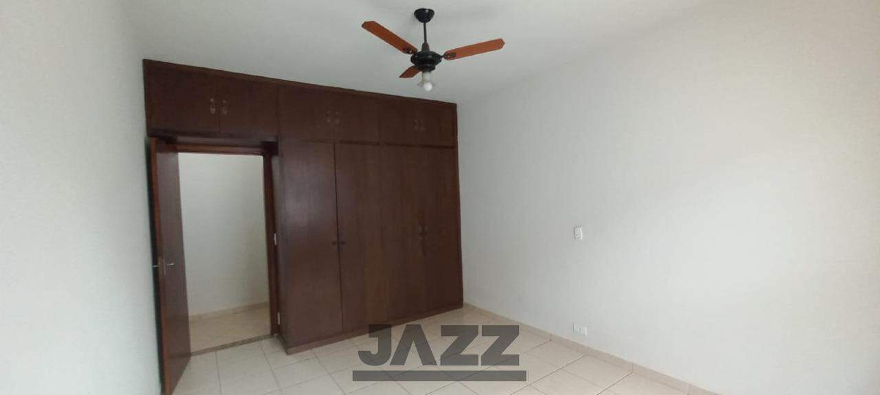 Casa para alugar com 3 quartos, 120m² - Foto 11