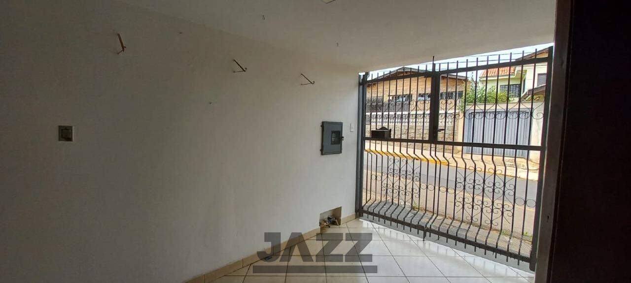 Casa para alugar com 3 quartos, 120m² - Foto 28