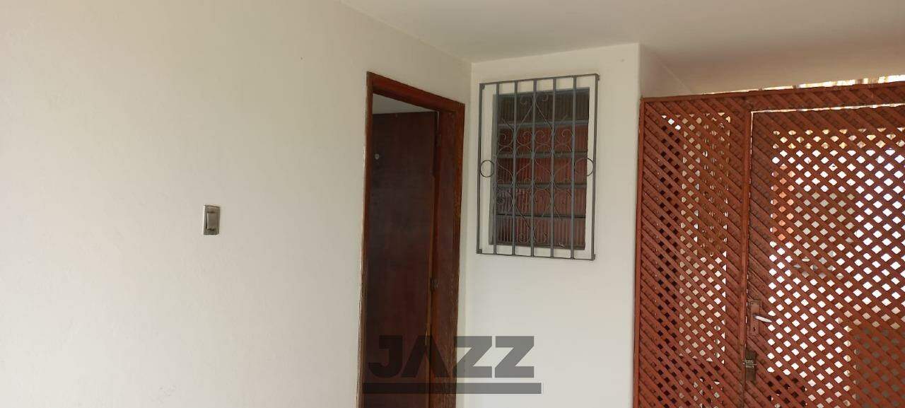 Casa para alugar com 3 quartos, 120m² - Foto 32