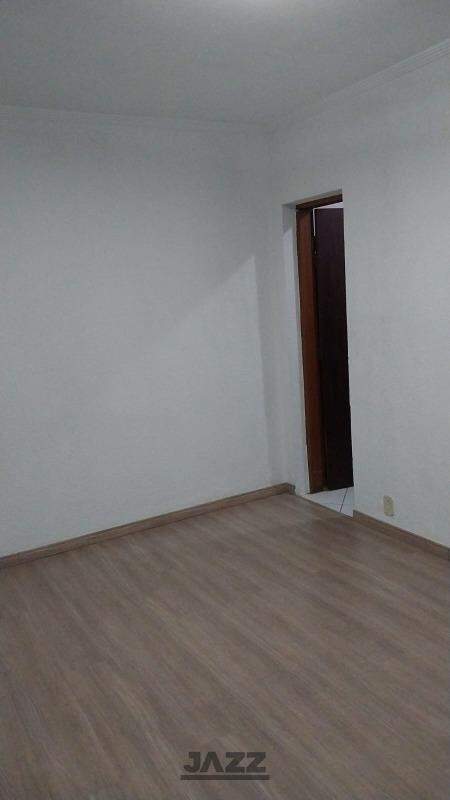 Casa à venda com 3 quartos, 210m² - Foto 4