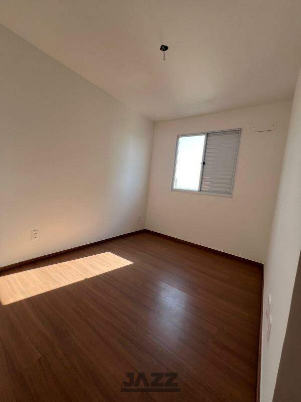 Apartamento para alugar com 2 quartos, 43m² - Foto 13