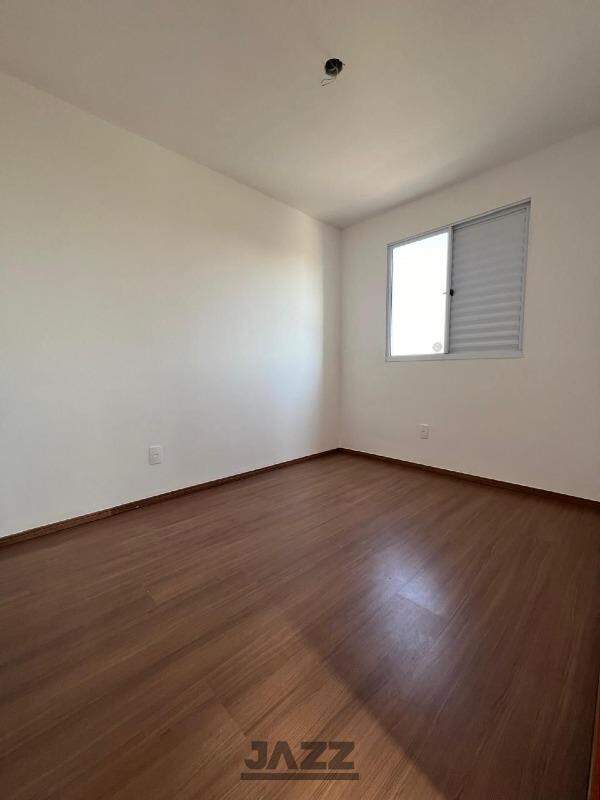 Apartamento para alugar com 2 quartos, 43m² - Foto 6