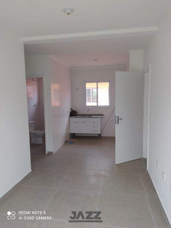 Apartamento à venda com 2 quartos, 60m² - Foto 5