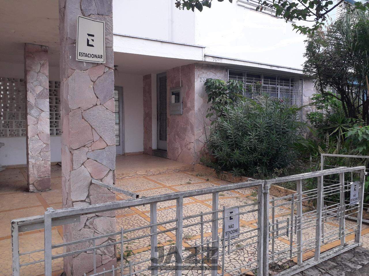 Casa à venda com 3 quartos, 200m² - Foto 6