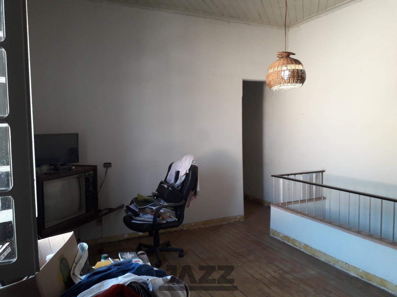 Casa à venda com 3 quartos, 200m² - Foto 11