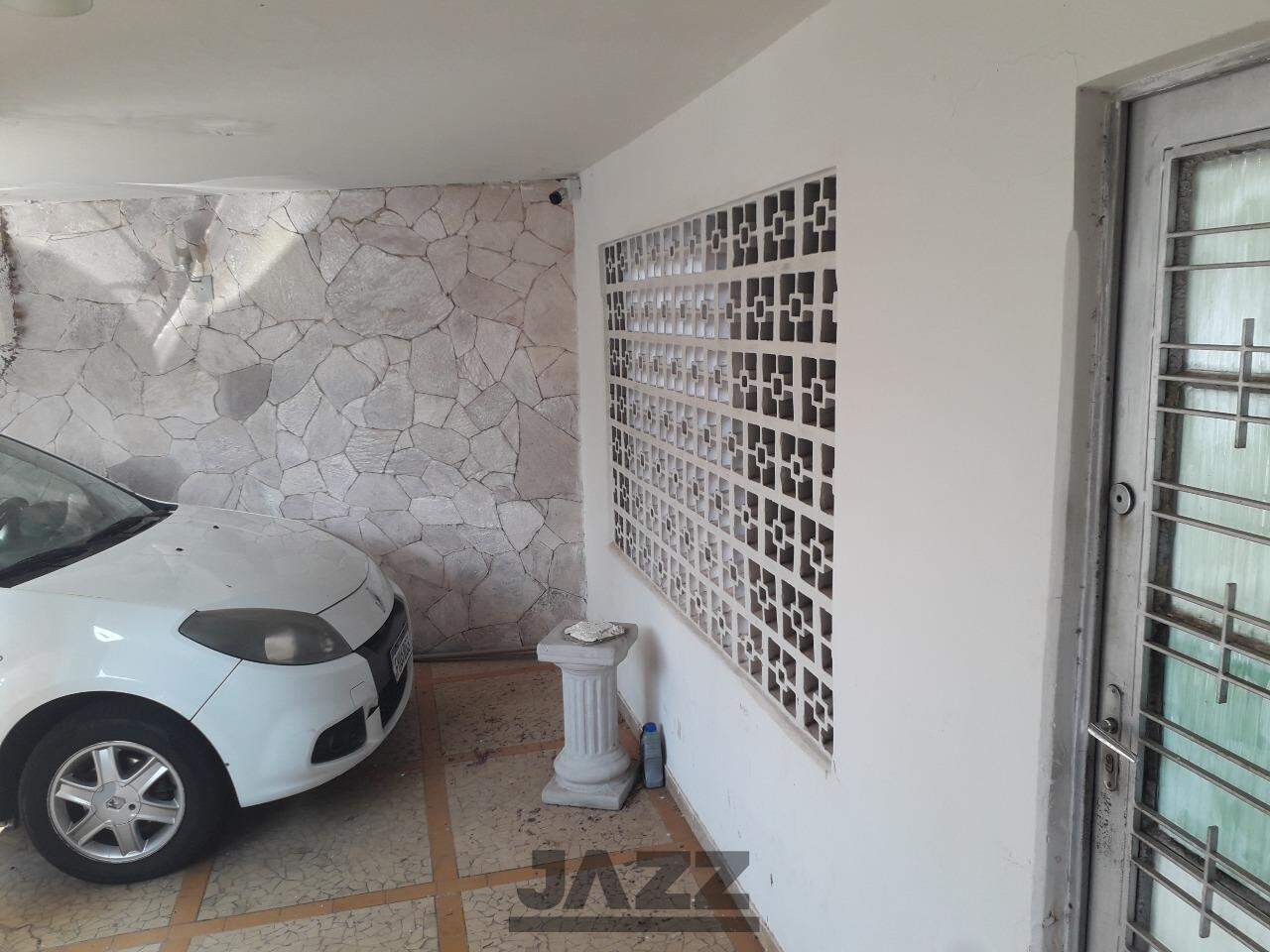 Casa à venda com 3 quartos, 200m² - Foto 4