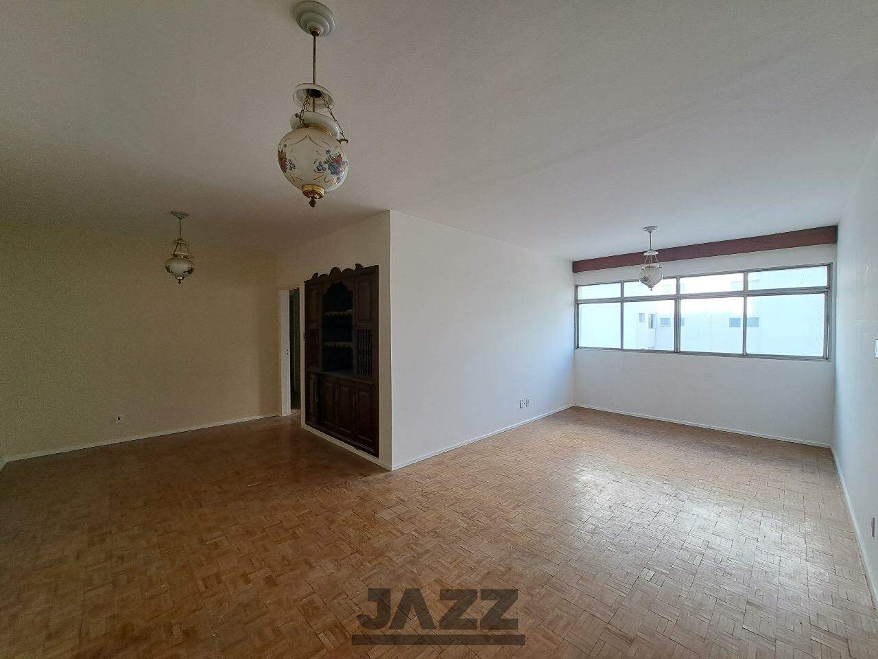 Apartamento para alugar com 3 quartos, 138m² - Foto 2