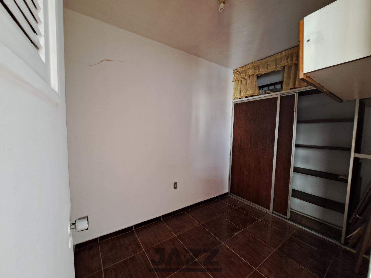 Apartamento para alugar com 3 quartos, 138m² - Foto 17