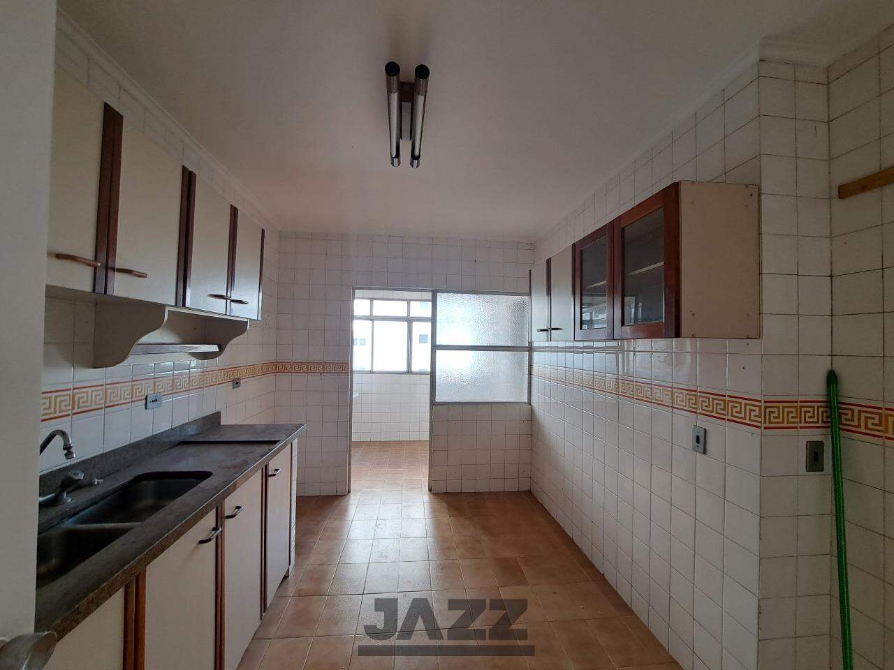 Apartamento para alugar com 3 quartos, 138m² - Foto 6