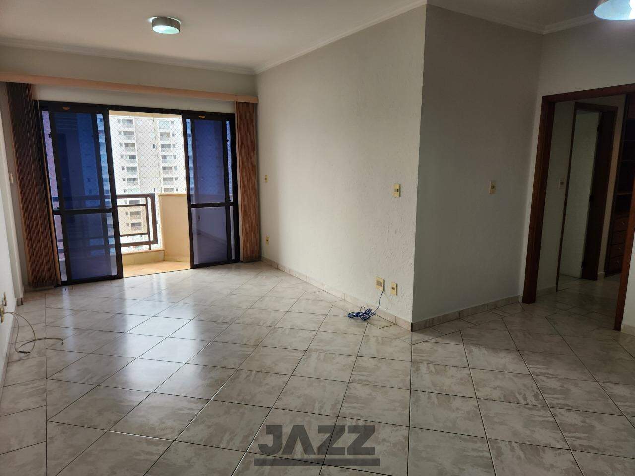 Apartamento à venda com 3 quartos, 106m² - Foto 2