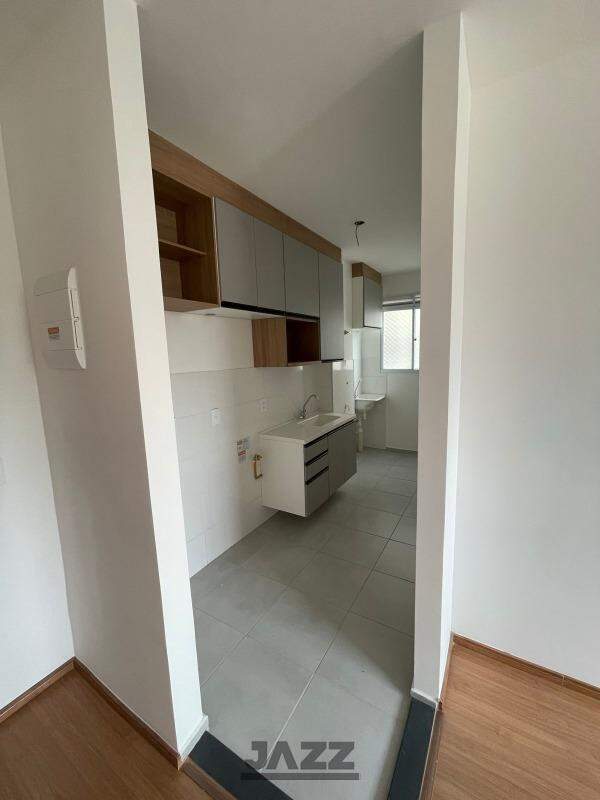 Apartamento à venda com 2 quartos, 47m² - Foto 2