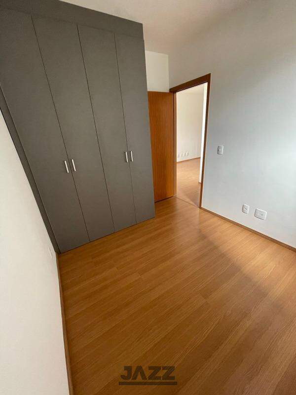 Apartamento à venda com 2 quartos, 47m² - Foto 4