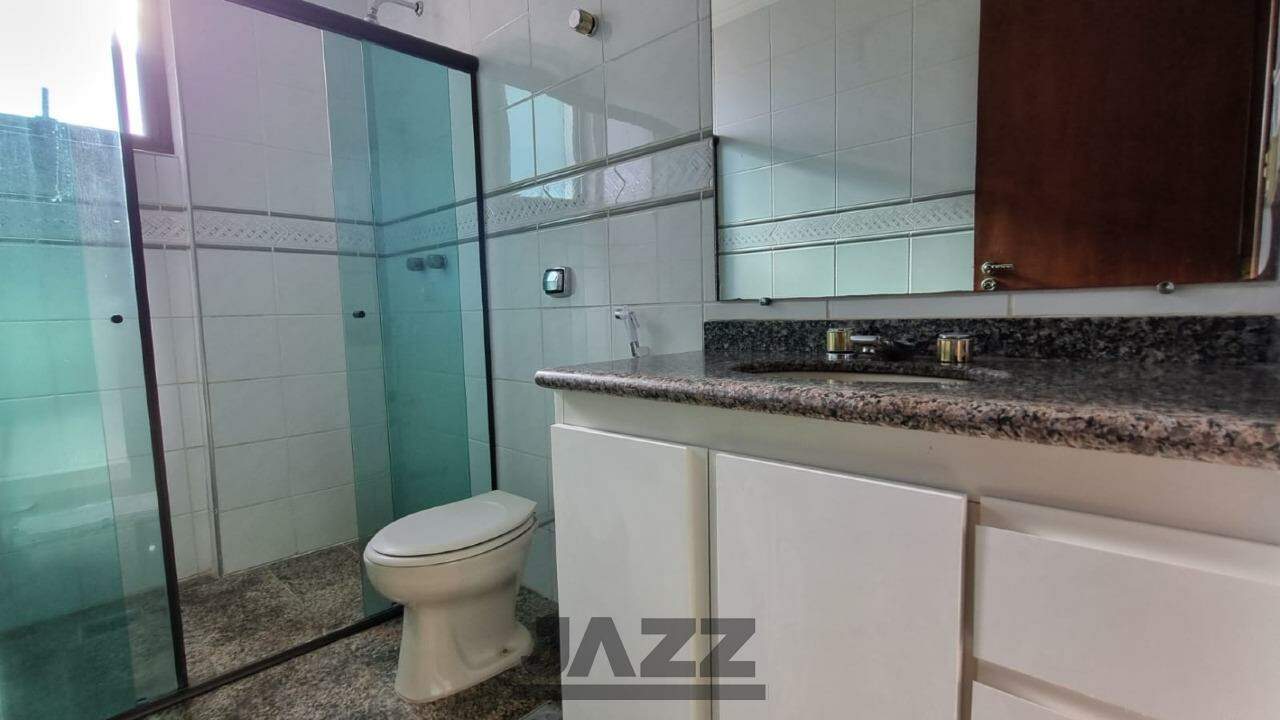 Apartamento para alugar com 4 quartos, 150m² - Foto 50