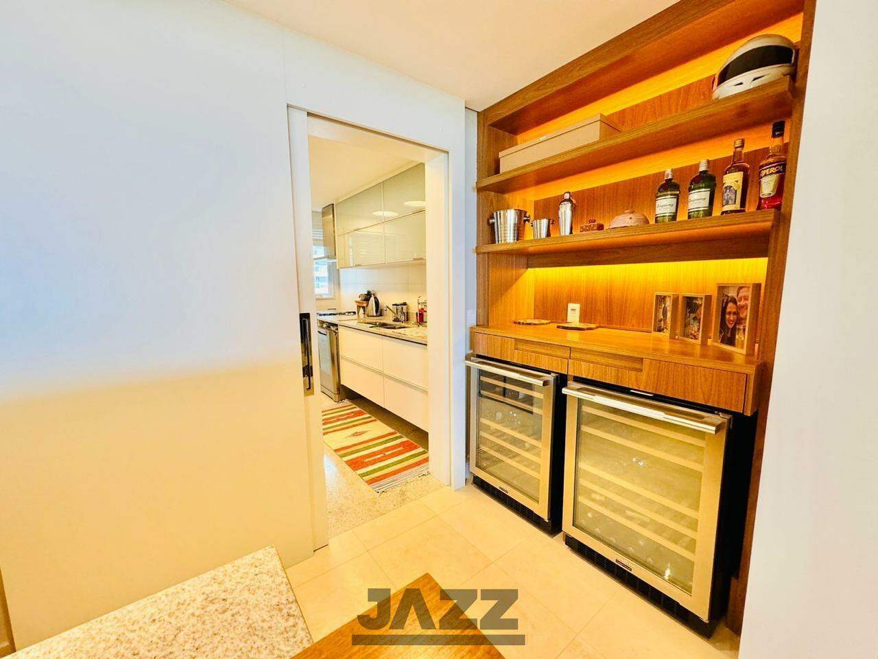 Apartamento à venda com 5 quartos, 298m² - Foto 13