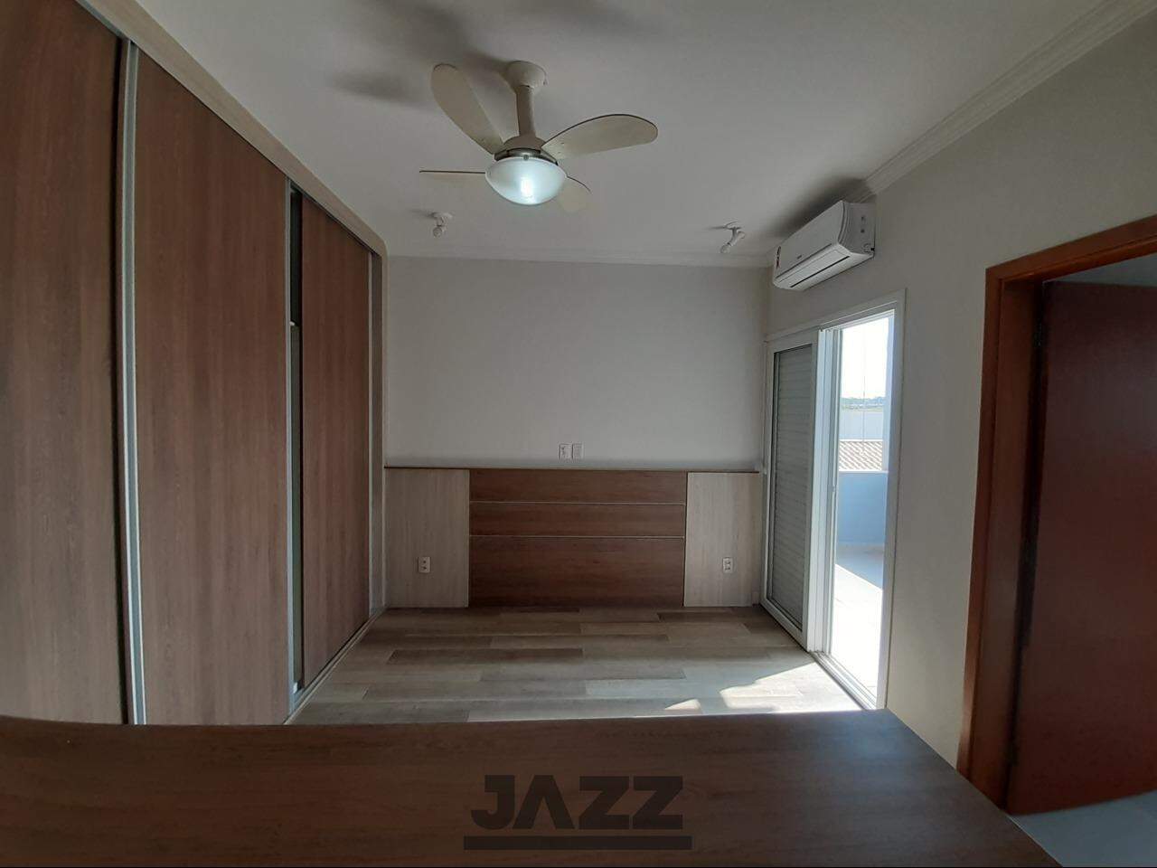 Casa de Condomínio para alugar com 4 quartos, 248m² - Foto 24