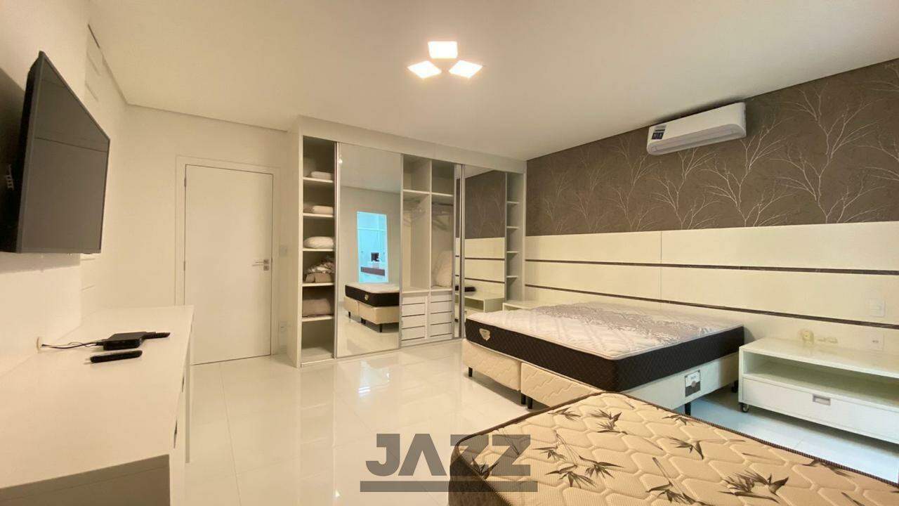 Casa de Condomínio à venda com 5 quartos, 414m² - Foto 21