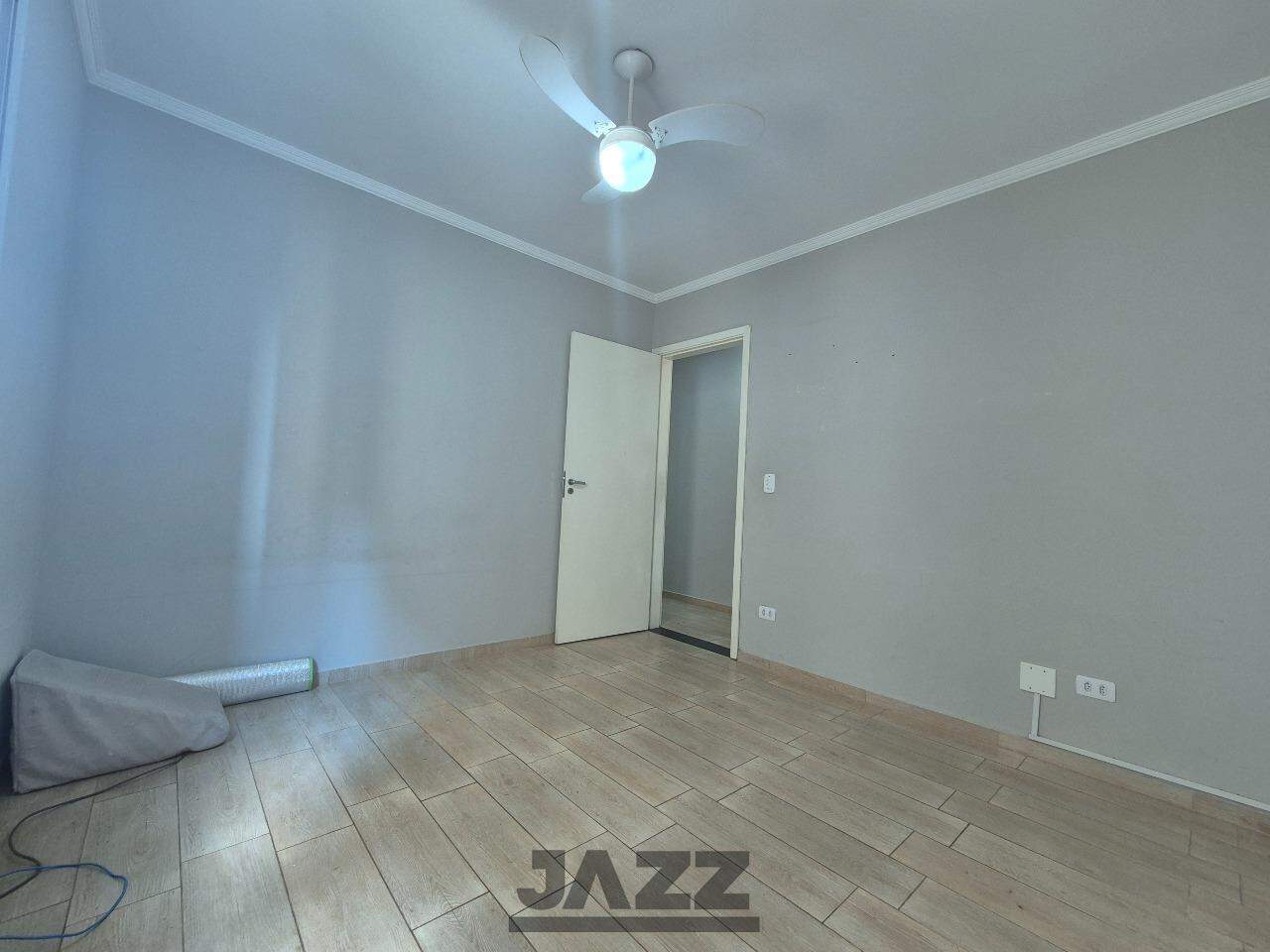 Apartamento à venda com 2 quartos, 55m² - Foto 18