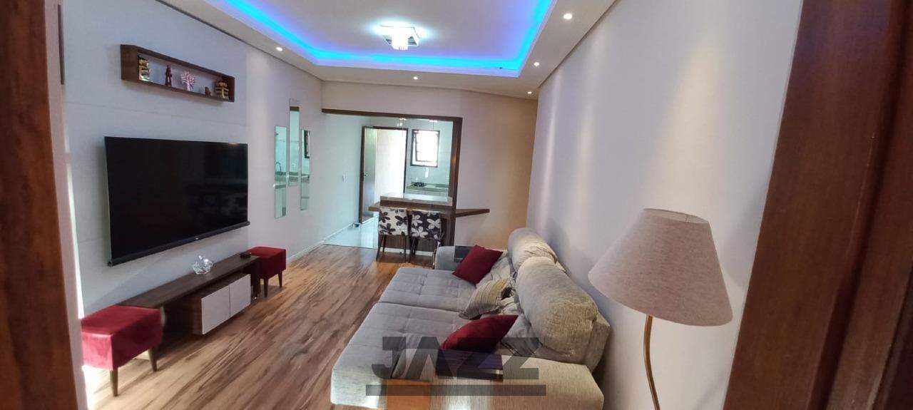 Casa à venda com 2 quartos, 120m² - Foto 1