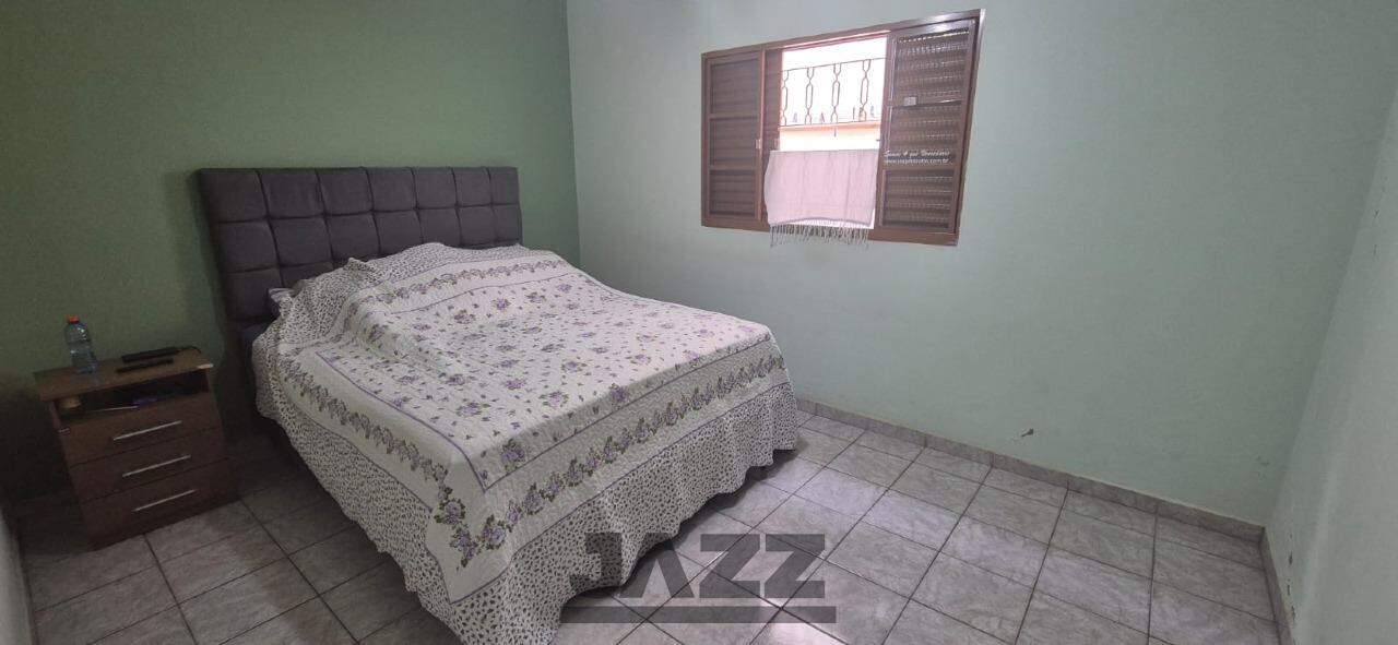 Casa à venda com 3 quartos, 94m² - Foto 8