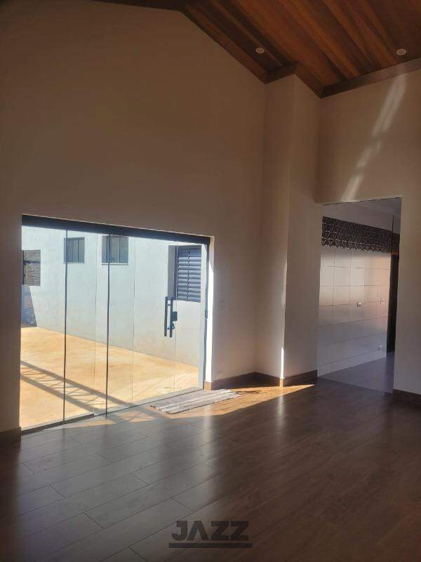 Fazenda à venda com 3 quartos, 147m² - Foto 2