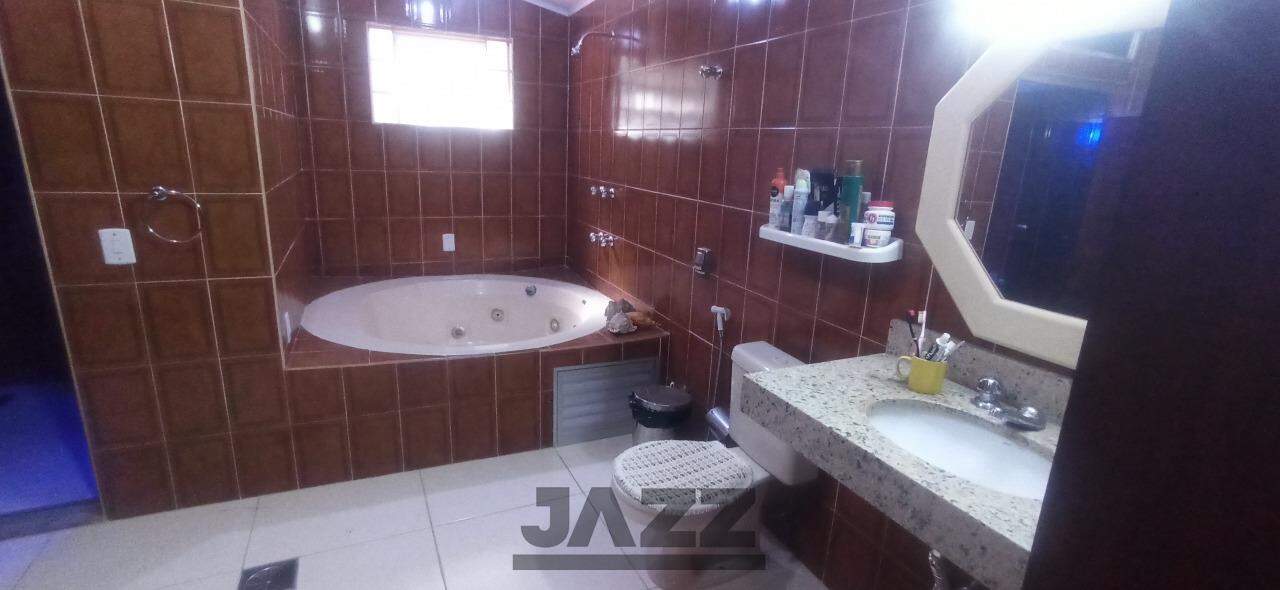 Casa de Condomínio à venda com 4 quartos, 209m² - Foto 13