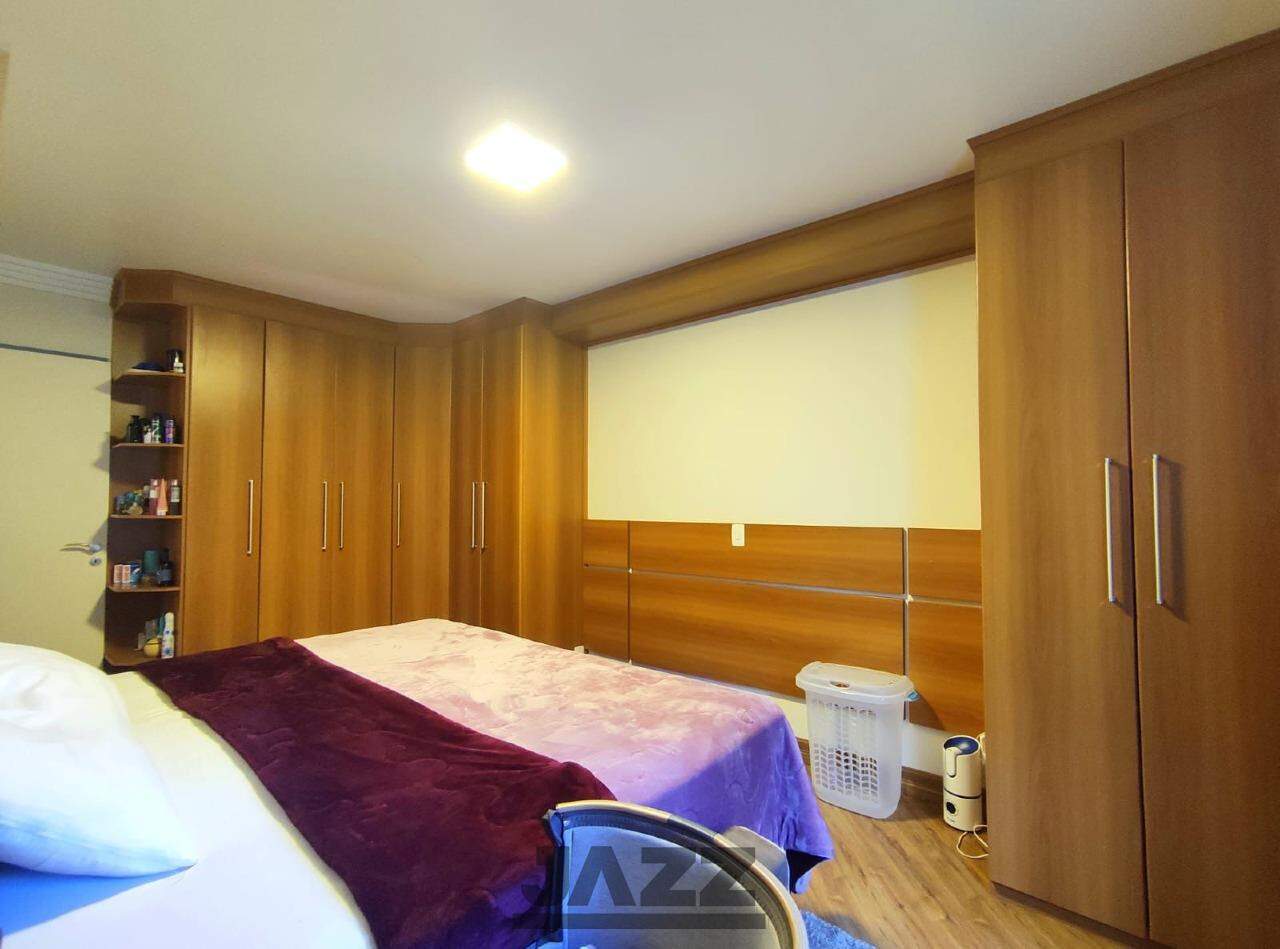 Apartamento à venda com 3 quartos, 116m² - Foto 17