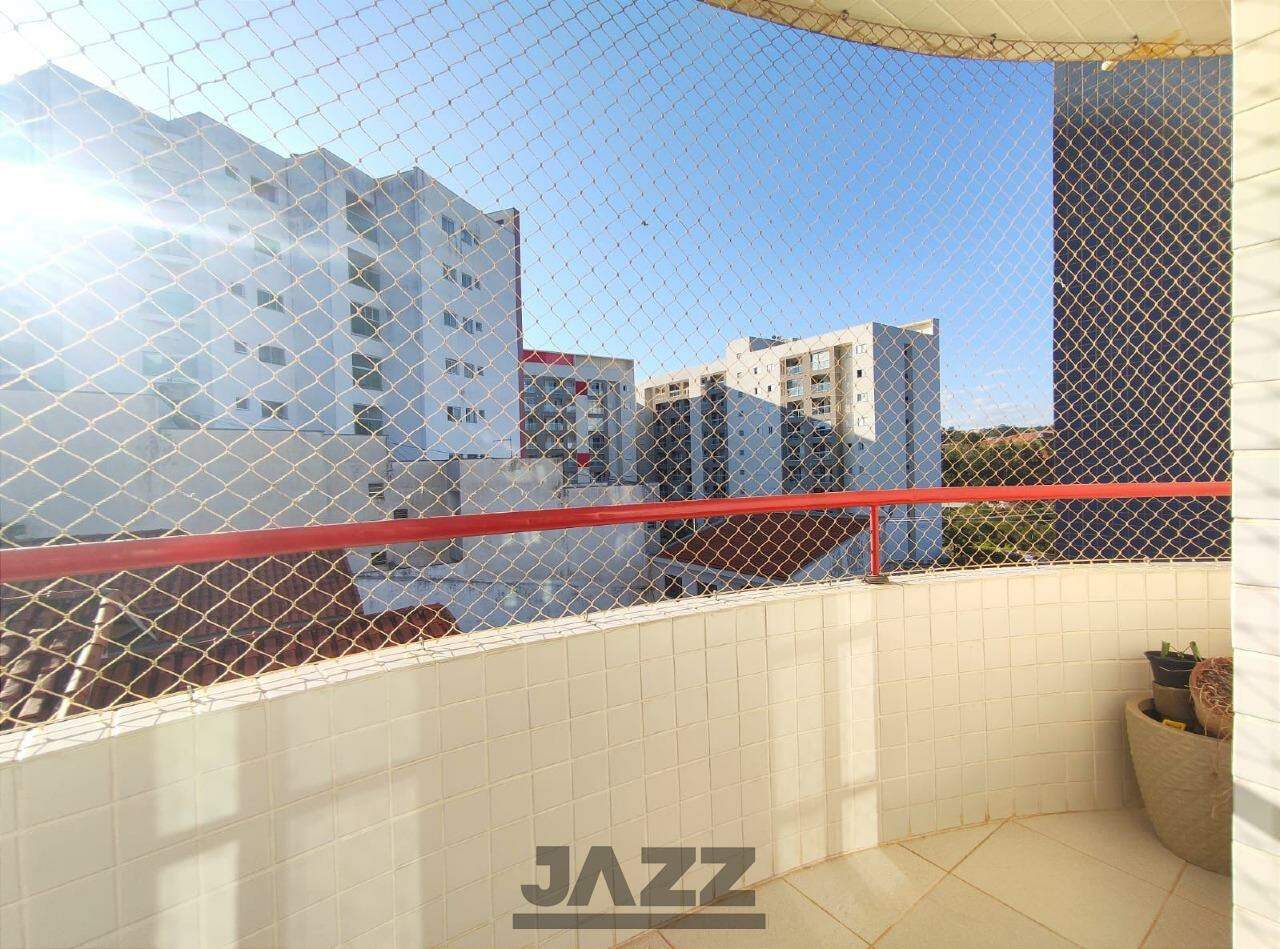 Apartamento à venda com 3 quartos, 116m² - Foto 27