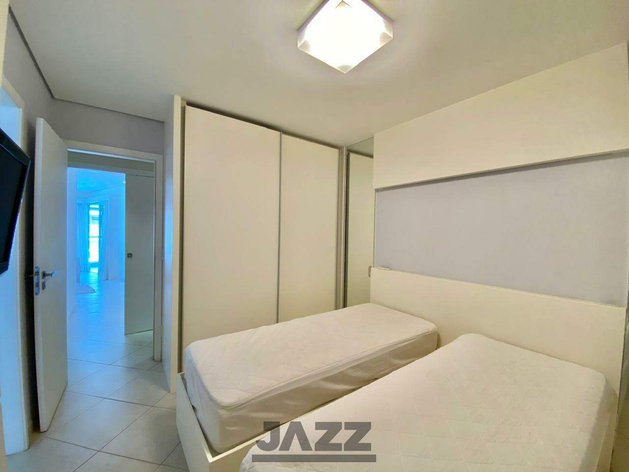 Apartamento à venda com 4 quartos, 254m² - Foto 28